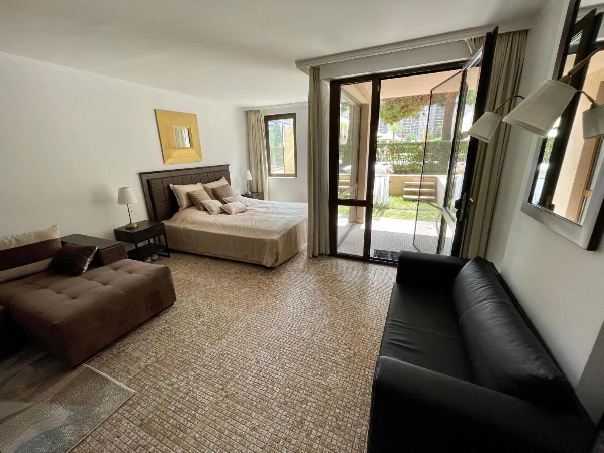Royal Beach Apartments - 5M To Pool, 100M To Beach Słoneczny Brzeg Zewnętrze zdjęcie